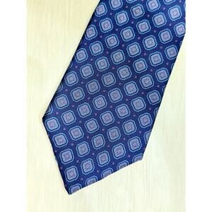 Vtg Oleg Cassini 100% Silk Tie Navy Blue Geometric Medallion 3.5” Width 57 “ L